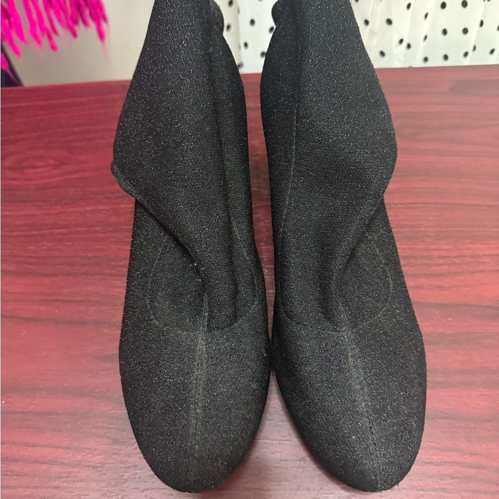 Elegant Black Women's Shoes